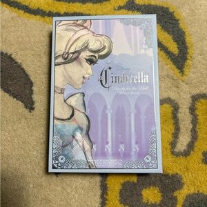 Disney Cinderella Beauty Book